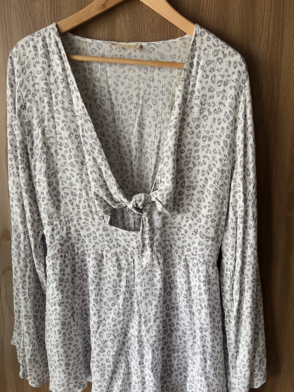 Altar’d State Floral Tie Front Romper Boho Cottagecore Long Sleeve